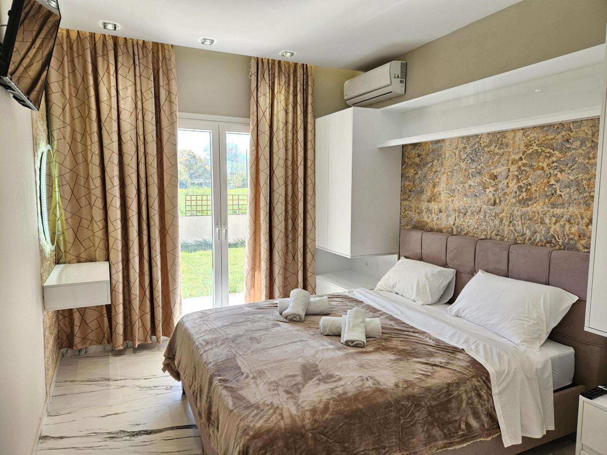 Evelina Luxury Suites In Corfu Ипсос Экстерьер фото